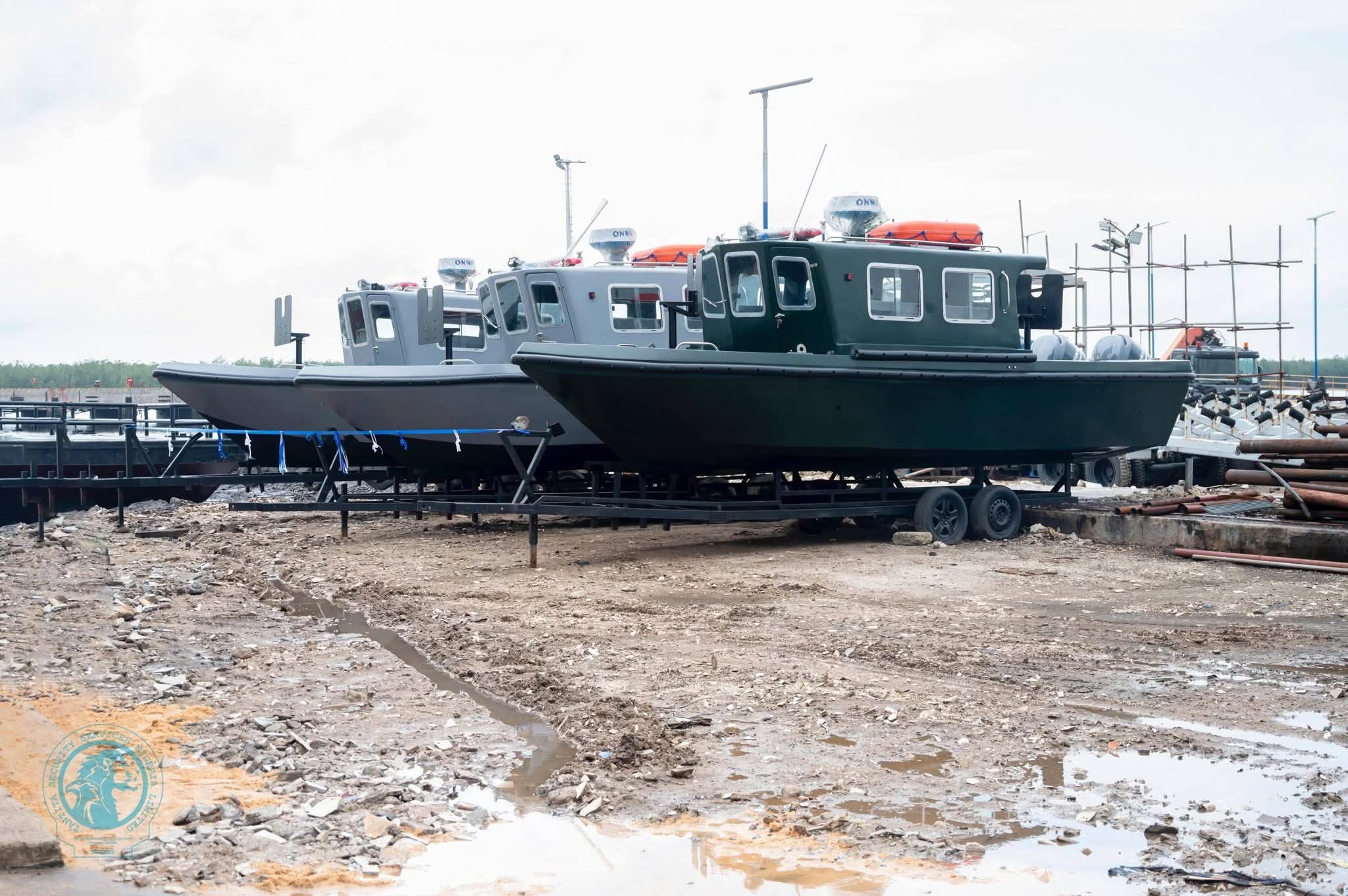 Tantita Strengthens Anti-Oil Theft Fight with Donation of 15 Gun Boats to Military