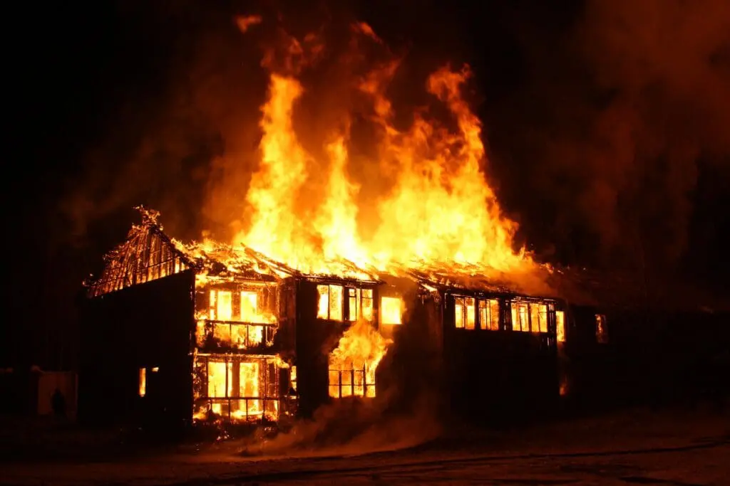 Fire Guts Commercial Complex Housing Polaris Bank Branch on Lagos Island