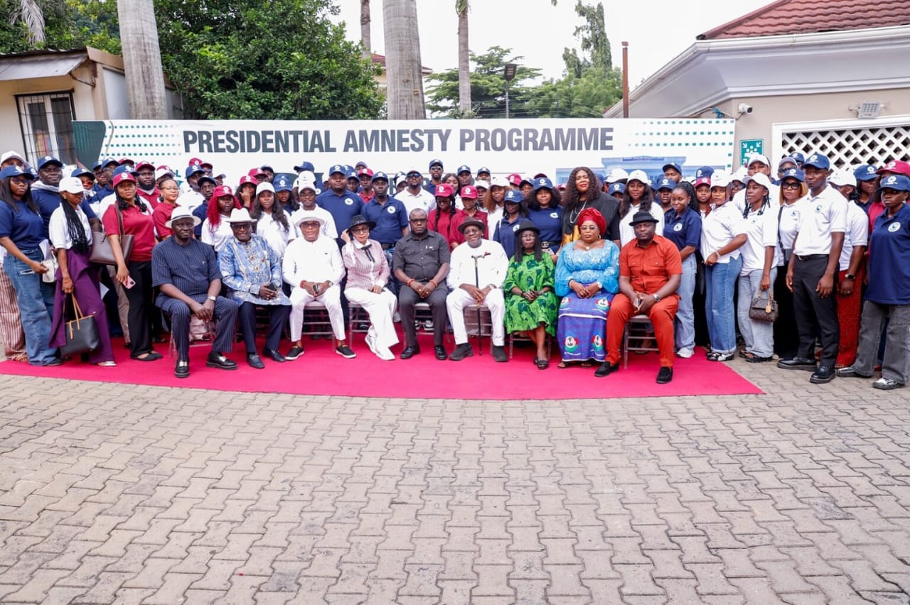 Otuaro Urges Niger Deltans to Back Tinubu in 2027 as PAP Sends 150 Beneficiaries to UK for Postgraduate Studies