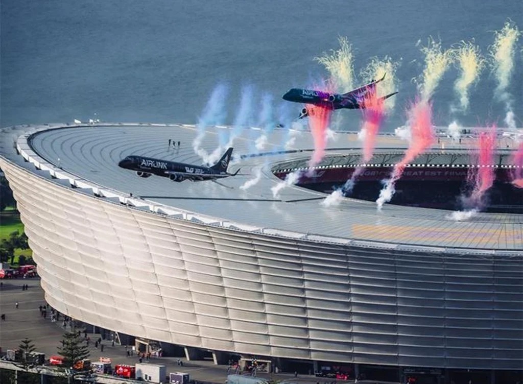 Two jets – one wrapped in green and one in black – coupled with an astonishing double flyover over the DHL Stadium in Cape Town on Saturday, mere moments before the Rugby’s Greatest Rivalry test match between South Africa and New Zealand, had the entire world buzzing.