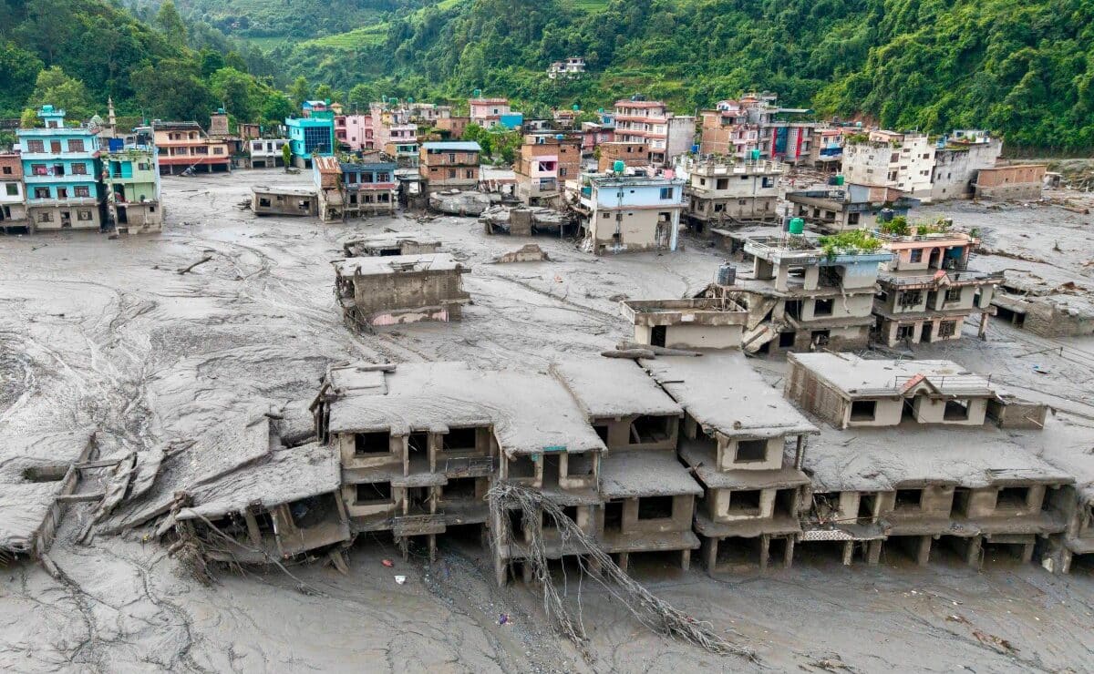 Over 600 Dead, 3,000 Missing as Himalayan Disaster Raises Alarm Over Massive Infrastructure Projects