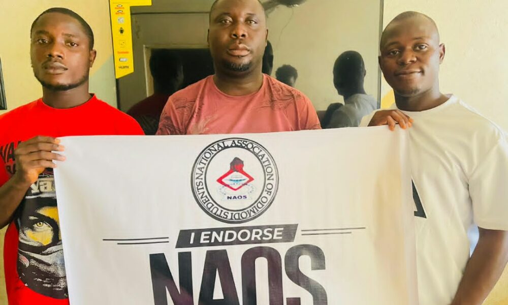 NAOS PAYS COURTESY VISIT TO COMR. DAVIS IKIERE — ENDORSES 24TH ANNUAL CONVENTION
