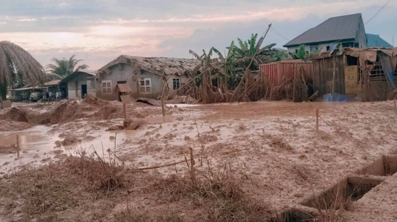 Rivers Gas Pipeline Explosion Injures 20, Destroys Over 50 Houses in Eleme
