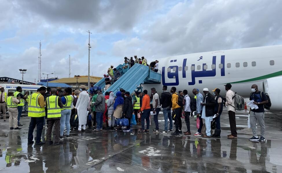 FG Receives 180 Nigerians Returning From Libya